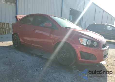 2013 Chevrolet Sonic Ls z USA, uszkodzony, nr VIN 1G1JB5SH0D4241532